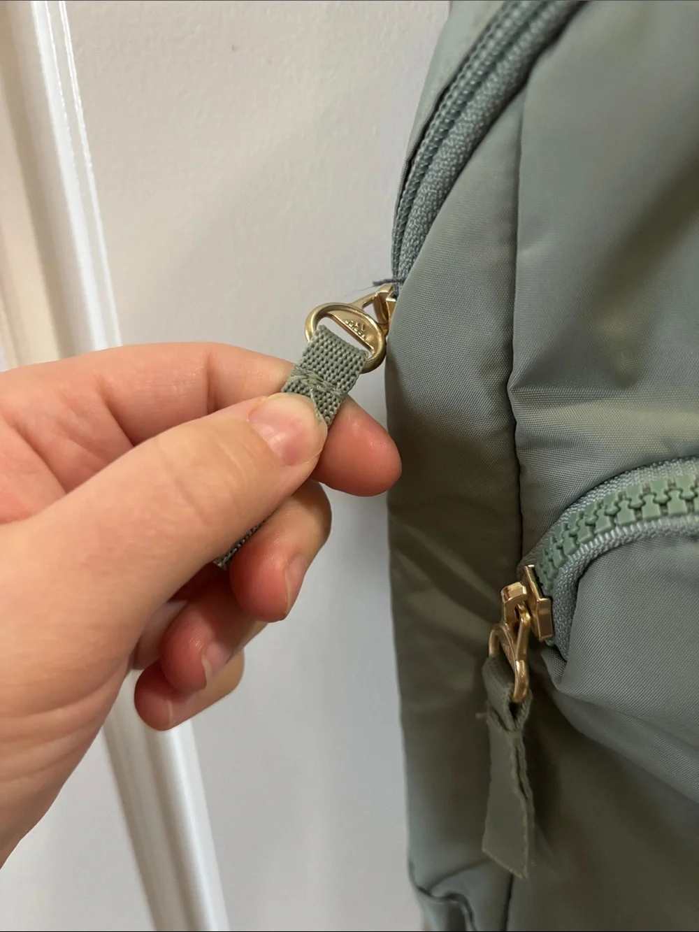 adidas Essentials Sling Crossbody Bag